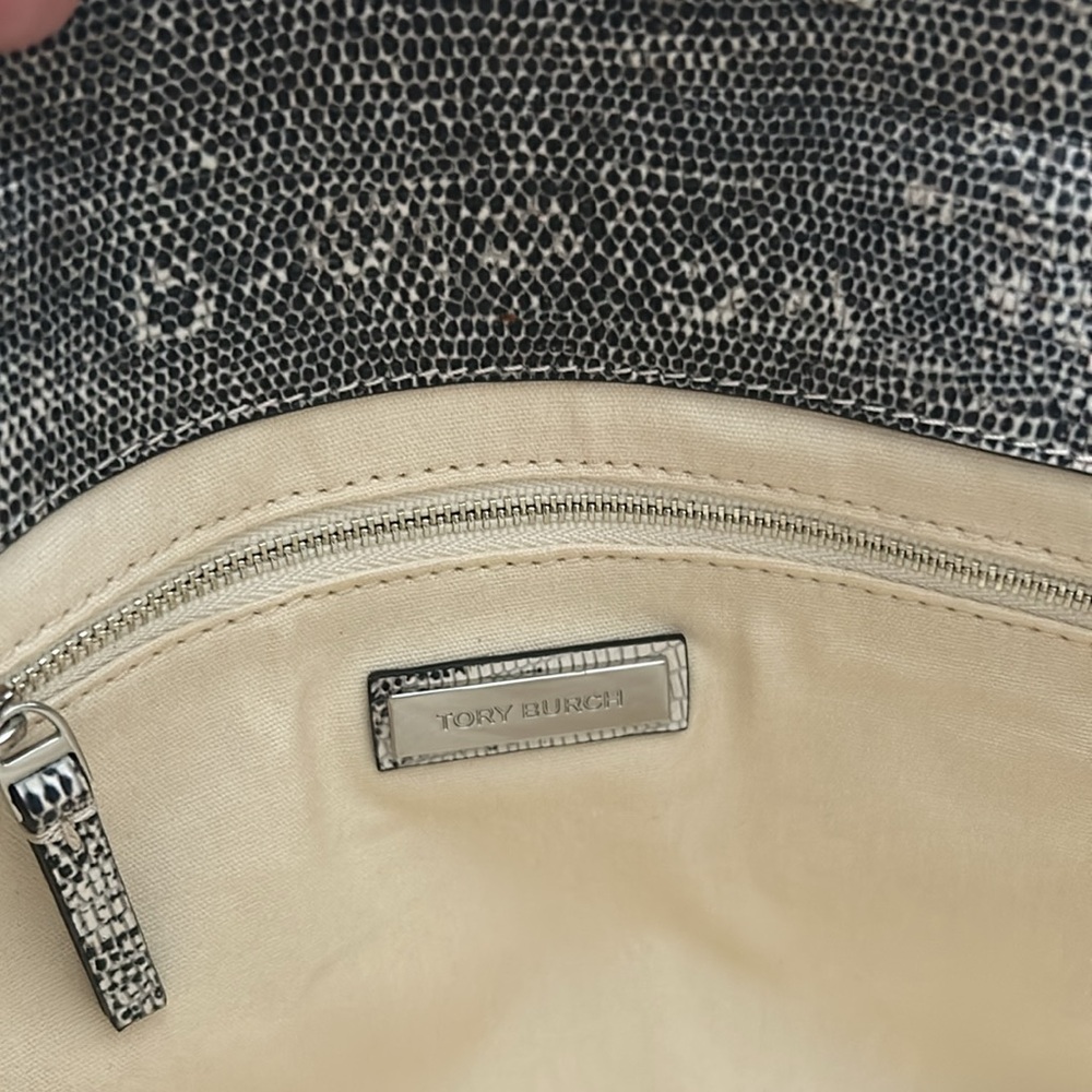 tory burch unique snakeskin ombré handbag with chain strap - Picture 5 of 7